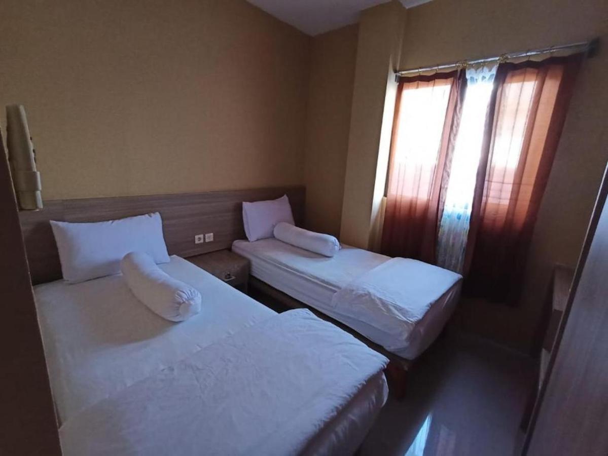 Motel Mess Mt Haryono Sampit Zewnętrze zdjęcie