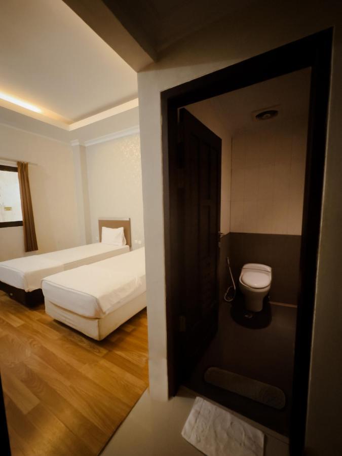 Motel Mess Mt Haryono Sampit Zewnętrze zdjęcie