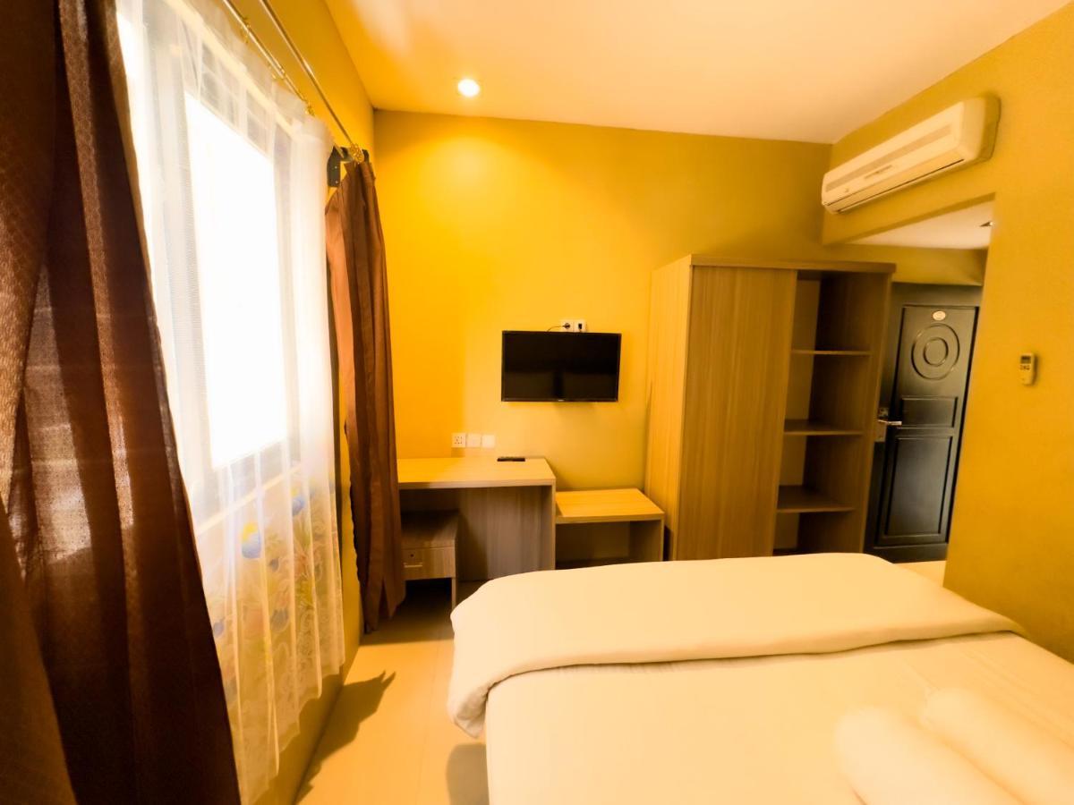 Motel Mess Mt Haryono Sampit Zewnętrze zdjęcie